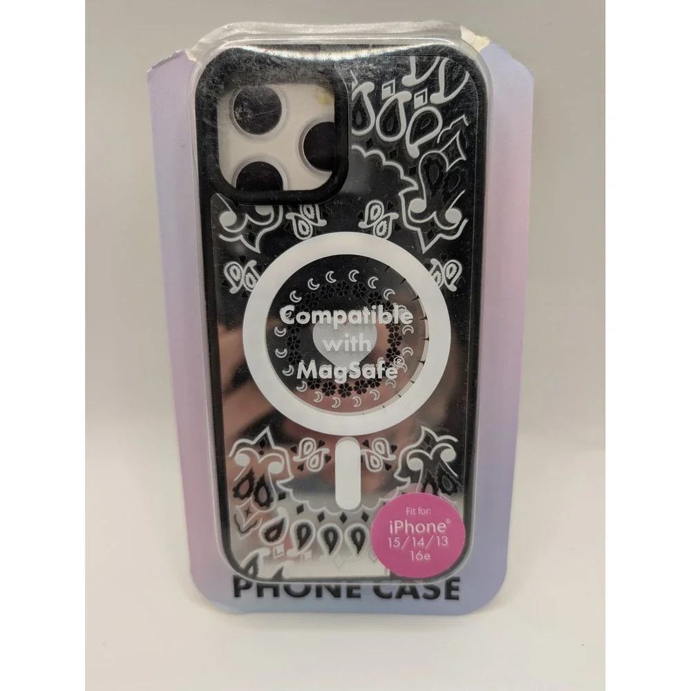 iPhone 15 14 13 MagSafe Case Black White Paisley Bandana Mirror Phone Cover